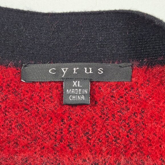 Cyrus Women’s XL Red Black Buffalo Plaid Cardigan Sweater Soft Fuzzy Knit Pocket - Picture 6 of 9